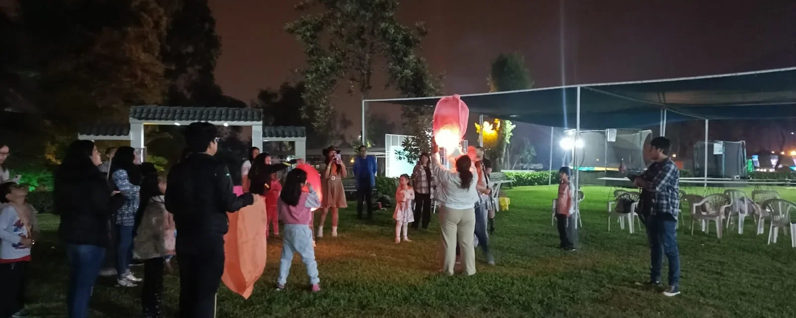 Festival de linternas nocturno