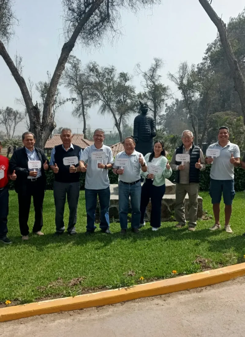 Encuentro de la comunidad CCPCH en los jardines