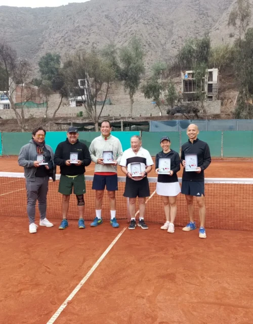 Torneo de tenis en Villa Tusán