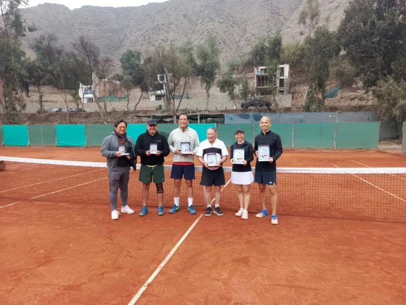 Torneo de tenis en Villa Tusán